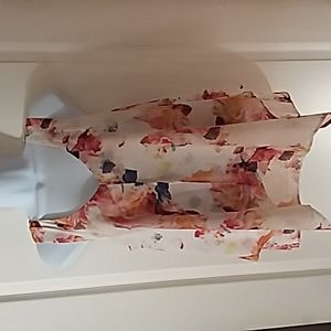 Dex Size Small floral cami